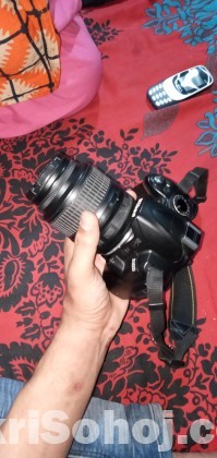 Nikon d3000